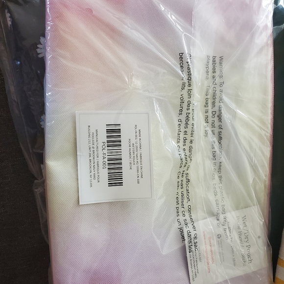 Pool Pouch - Picture 2 of 4